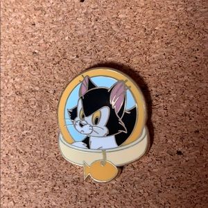 Disney pin
